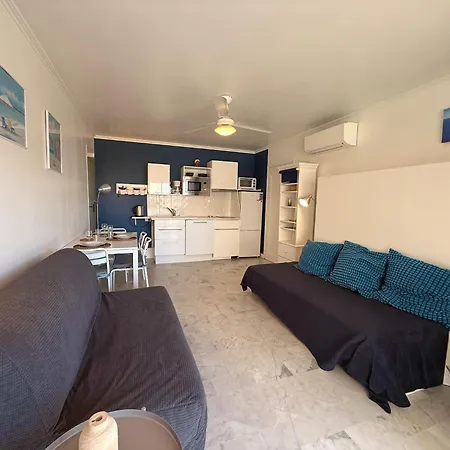 Peaceful La Pinede For Couple