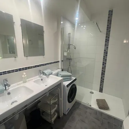 Peaceful La Pinede For Couple Antibes