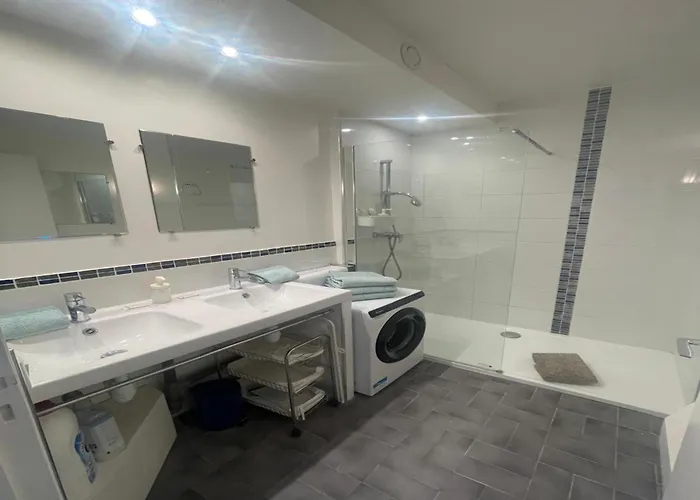 Peaceful La Pinede For Couple Apartment *